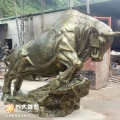 玻璃鋼牛雕塑 玻璃鋼雕塑找專業(yè)的長大雕塑制作廠家 獨特造型做工精細(xì)